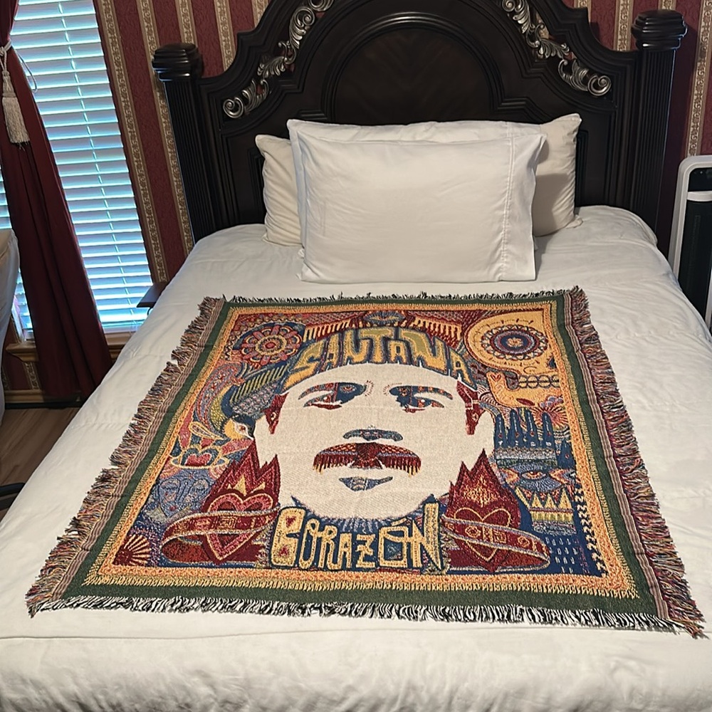 NWOT Carlos Santana Woven Tapestry Blanket